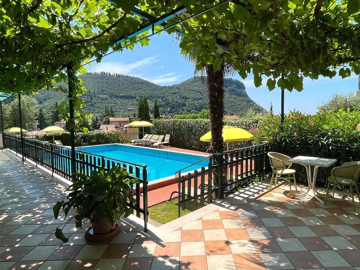 Hotel Giotto Garda  2*, Garda (Verona) Italy