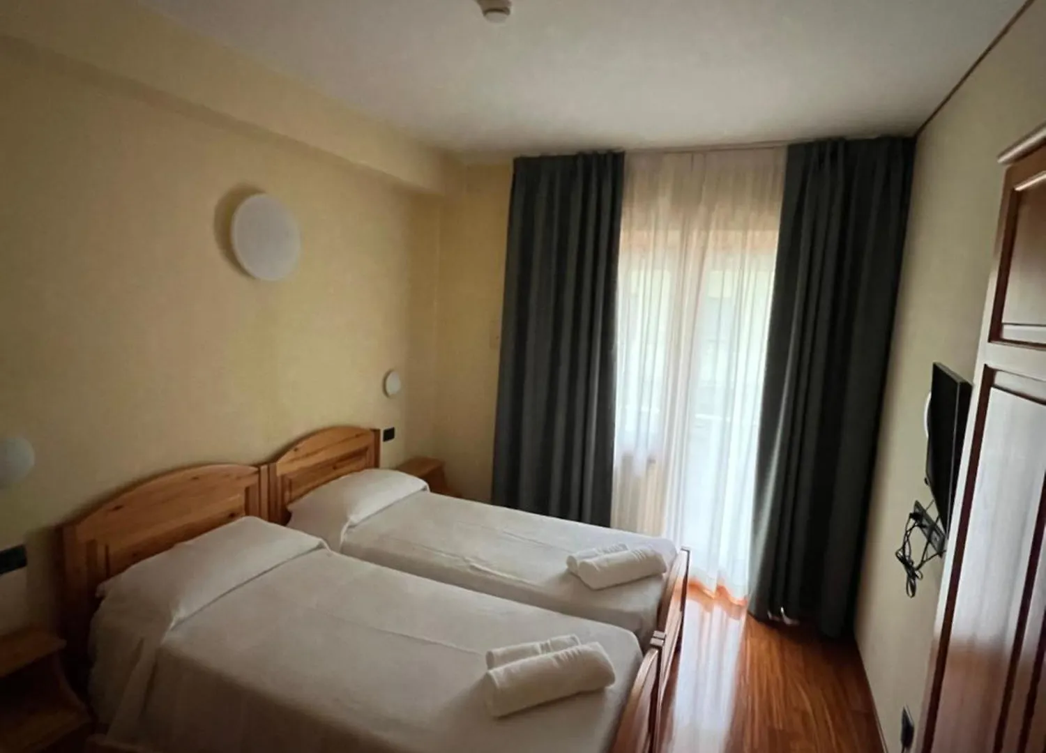 Hotel Giotto Garda  Garda (Verona)