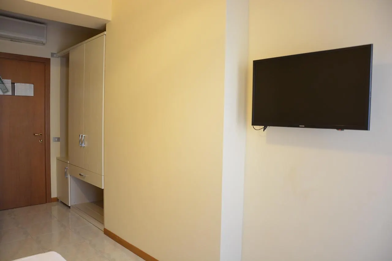 Hotel Giotto Garda